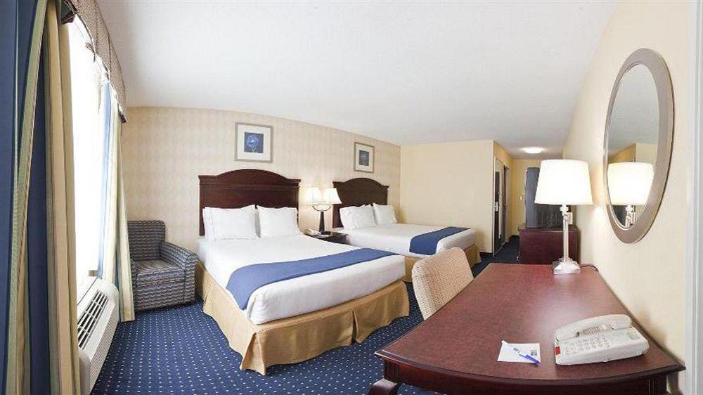Holiday Inn Express & Suites San Antonio West Sea World Area By Ihg Exterior foto