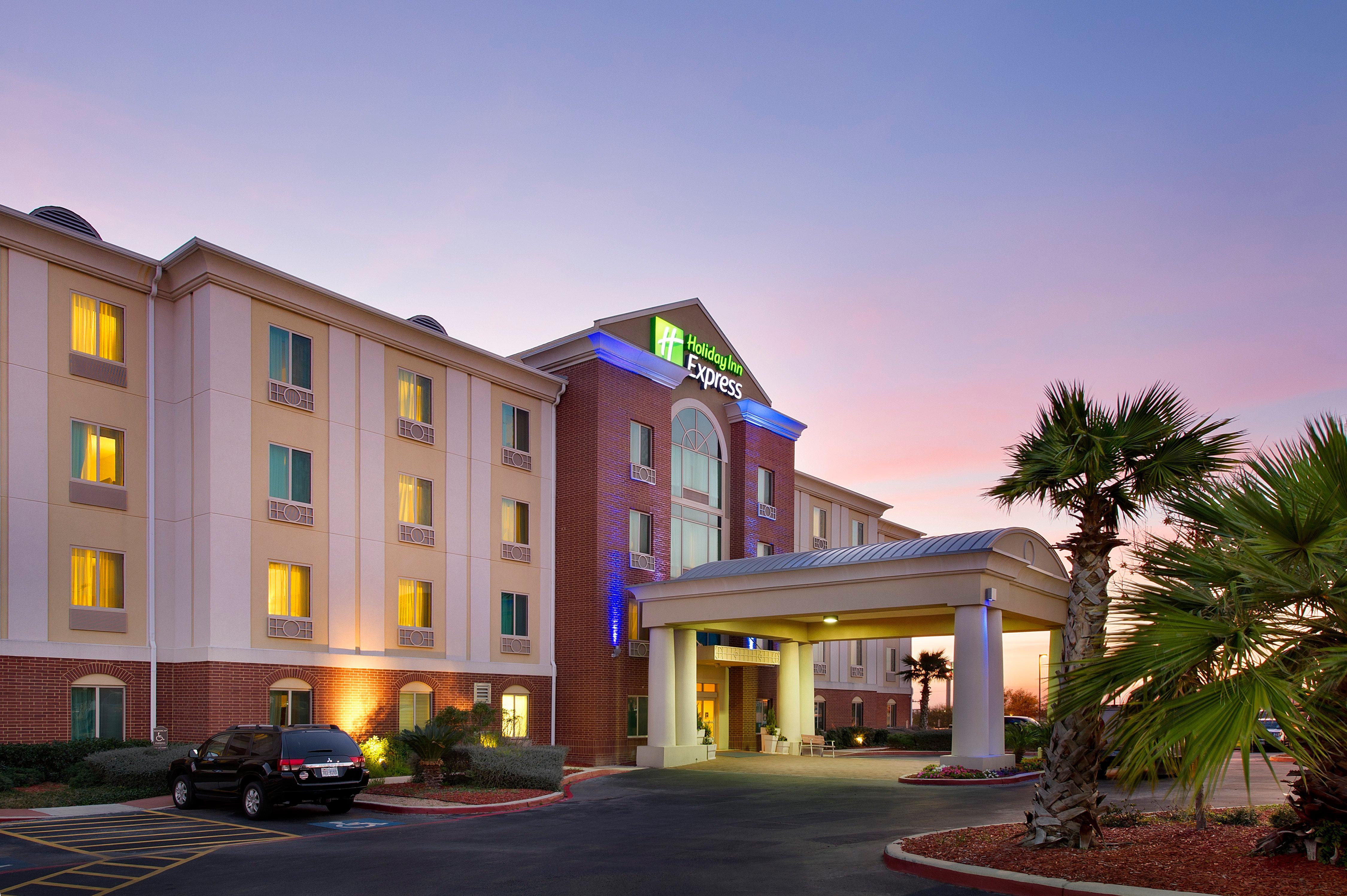 Holiday Inn Express & Suites San Antonio West Sea World Area By Ihg Exterior foto