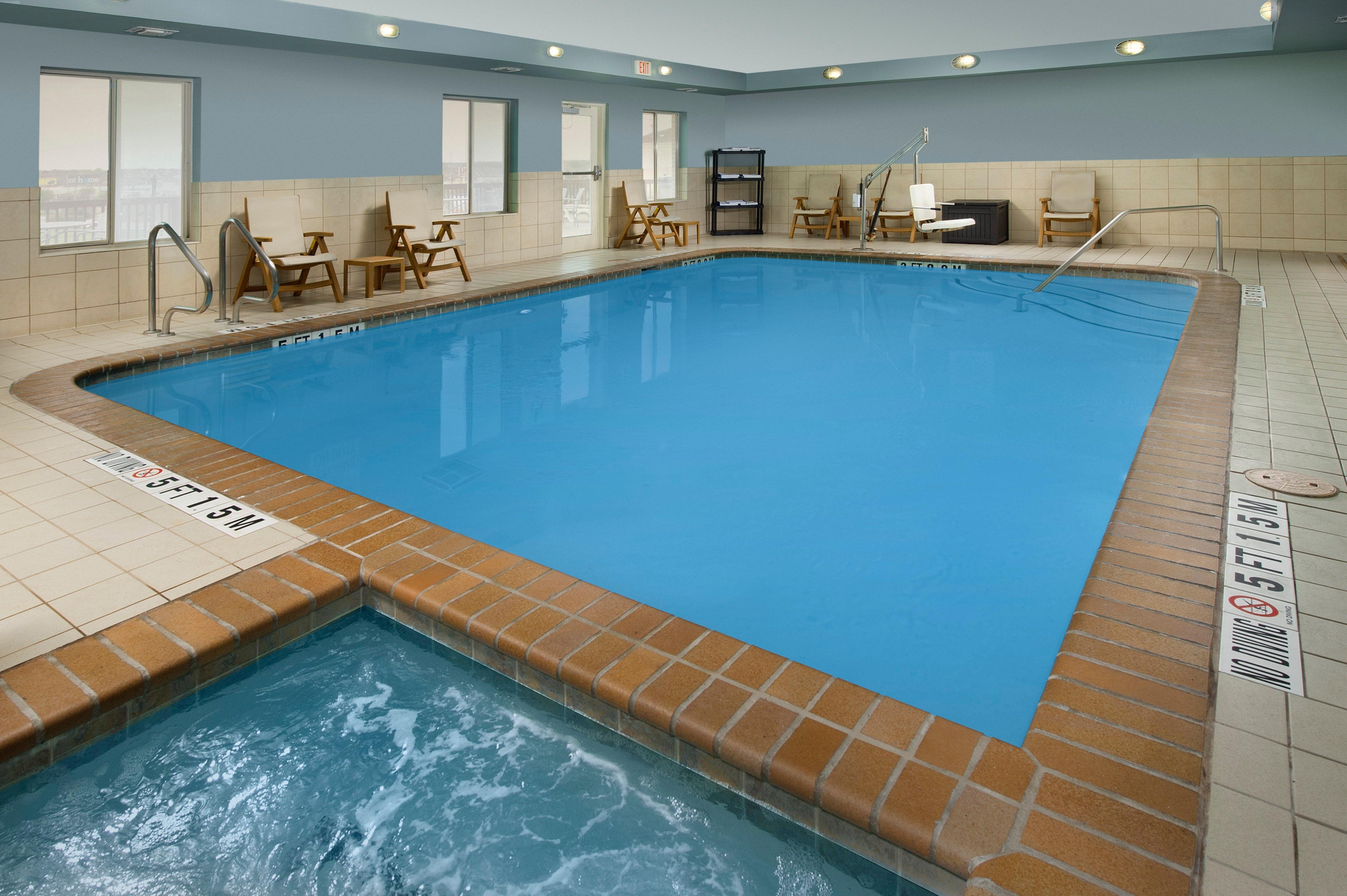 Holiday Inn Express & Suites San Antonio West Sea World Area By Ihg Exterior foto