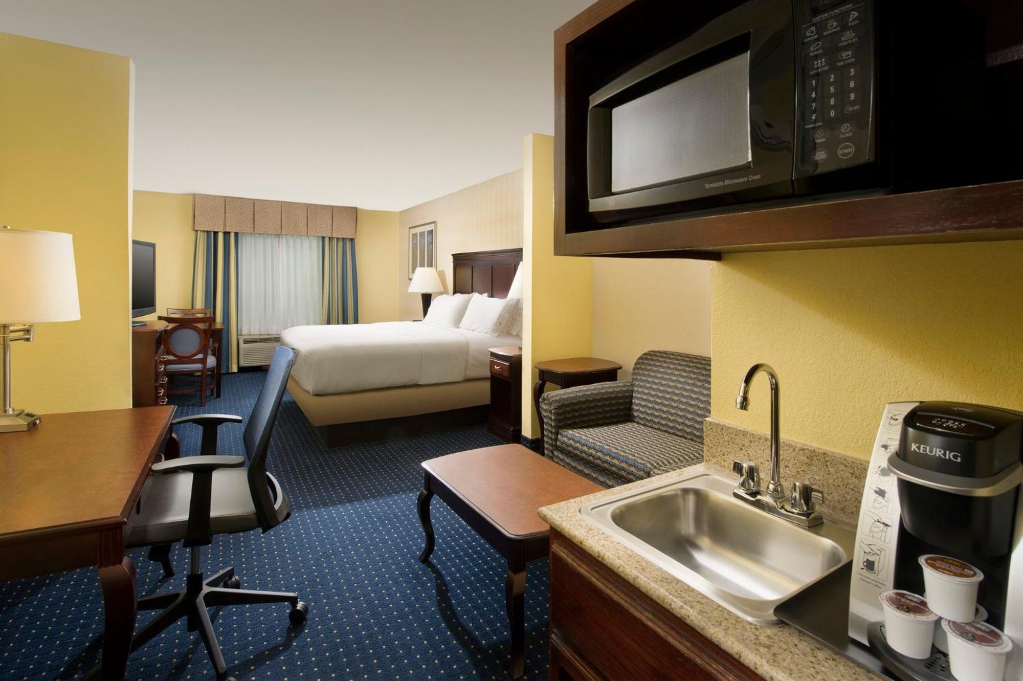 Holiday Inn Express & Suites San Antonio West Sea World Area By Ihg Exterior foto