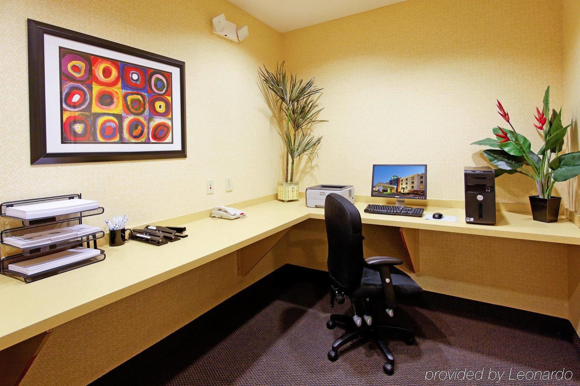 Holiday Inn Express & Suites San Antonio West Sea World Area By Ihg Facilidades foto
