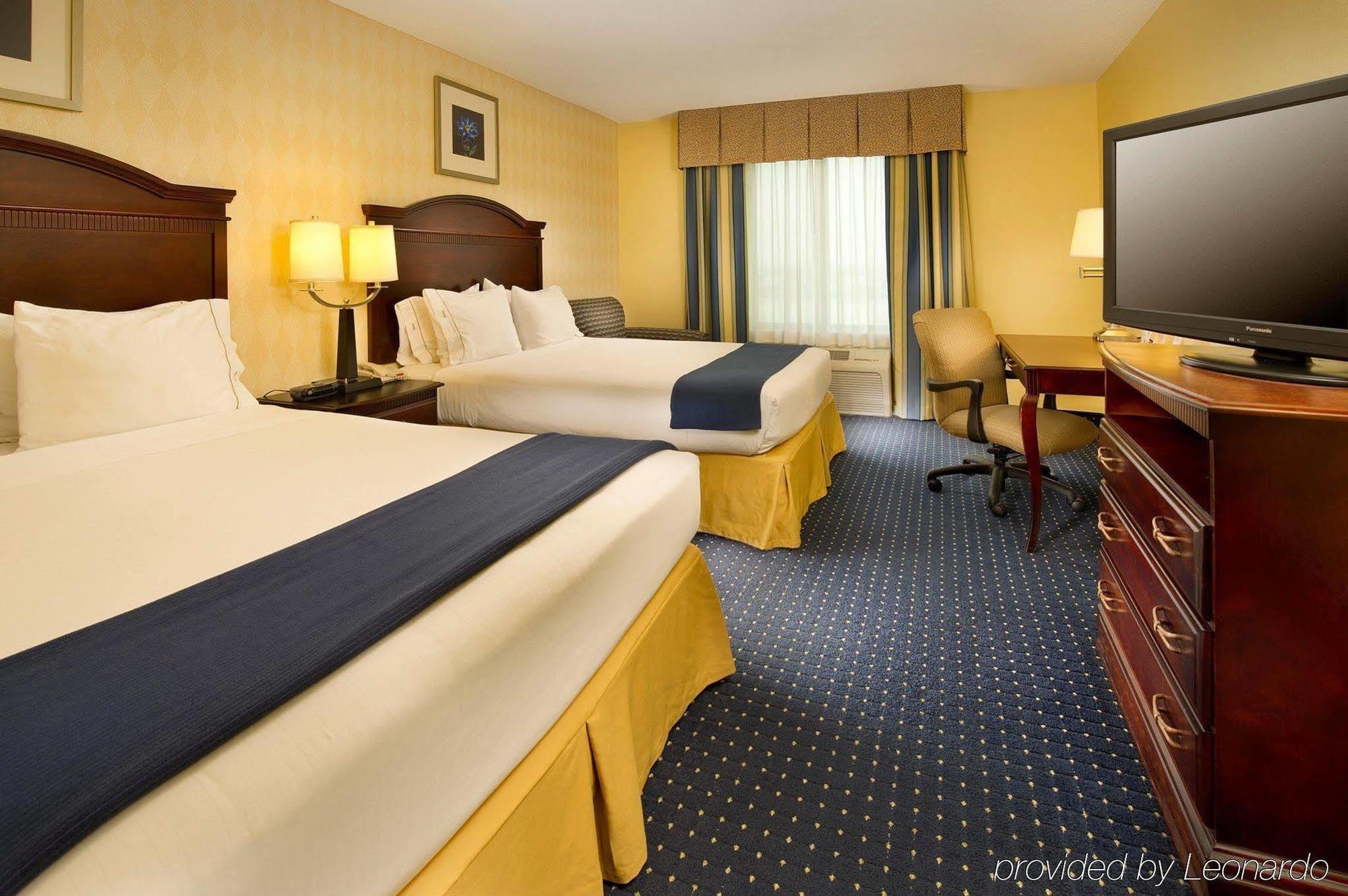 Holiday Inn Express & Suites San Antonio West Sea World Area By Ihg Exterior foto