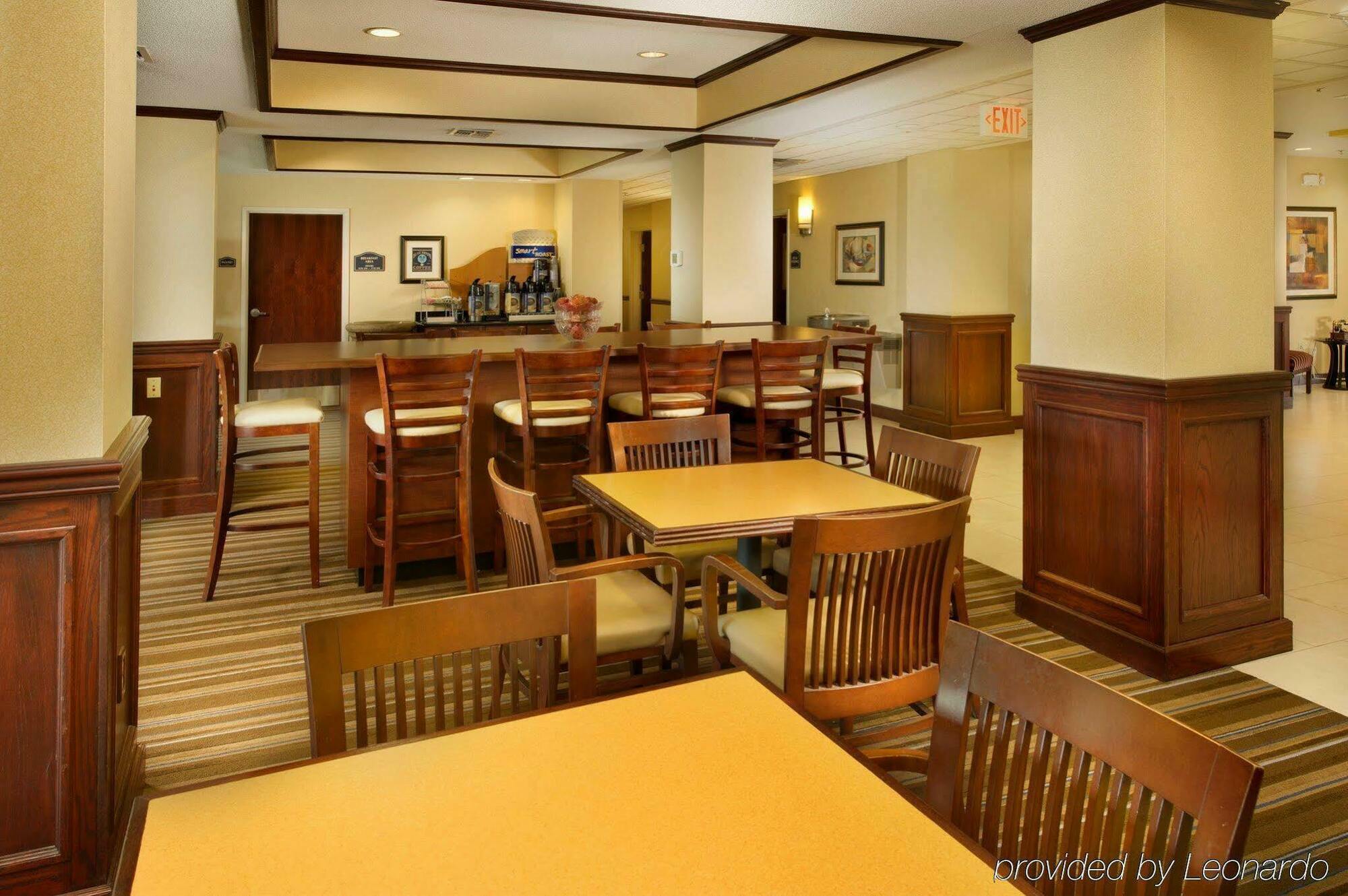 Holiday Inn Express & Suites San Antonio West Sea World Area By Ihg Exterior foto