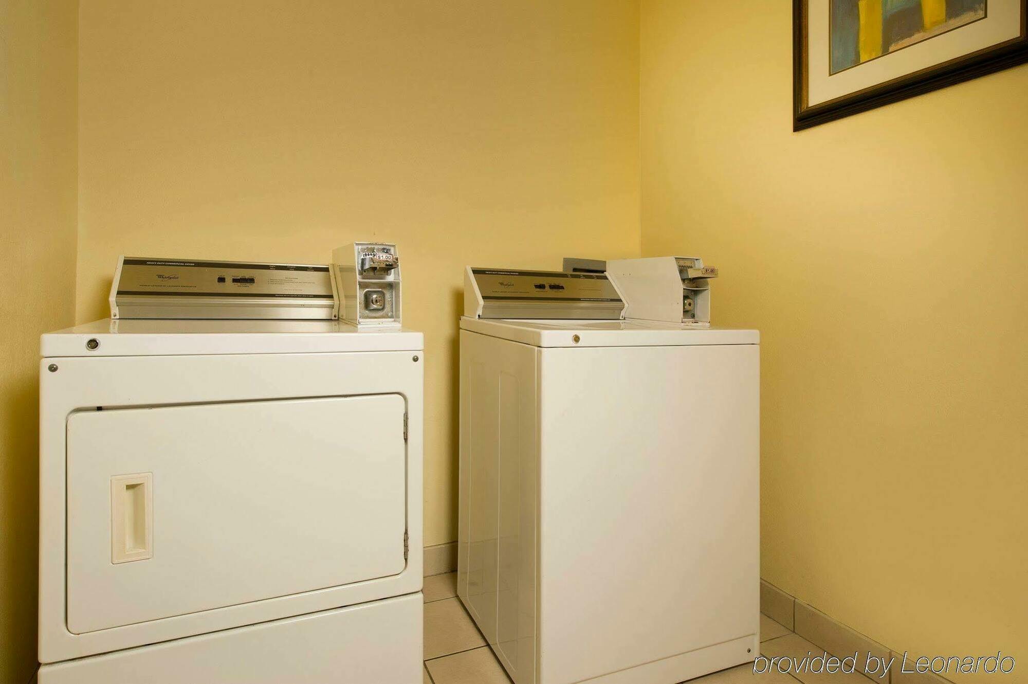 Holiday Inn Express & Suites San Antonio West Sea World Area By Ihg Habitación foto